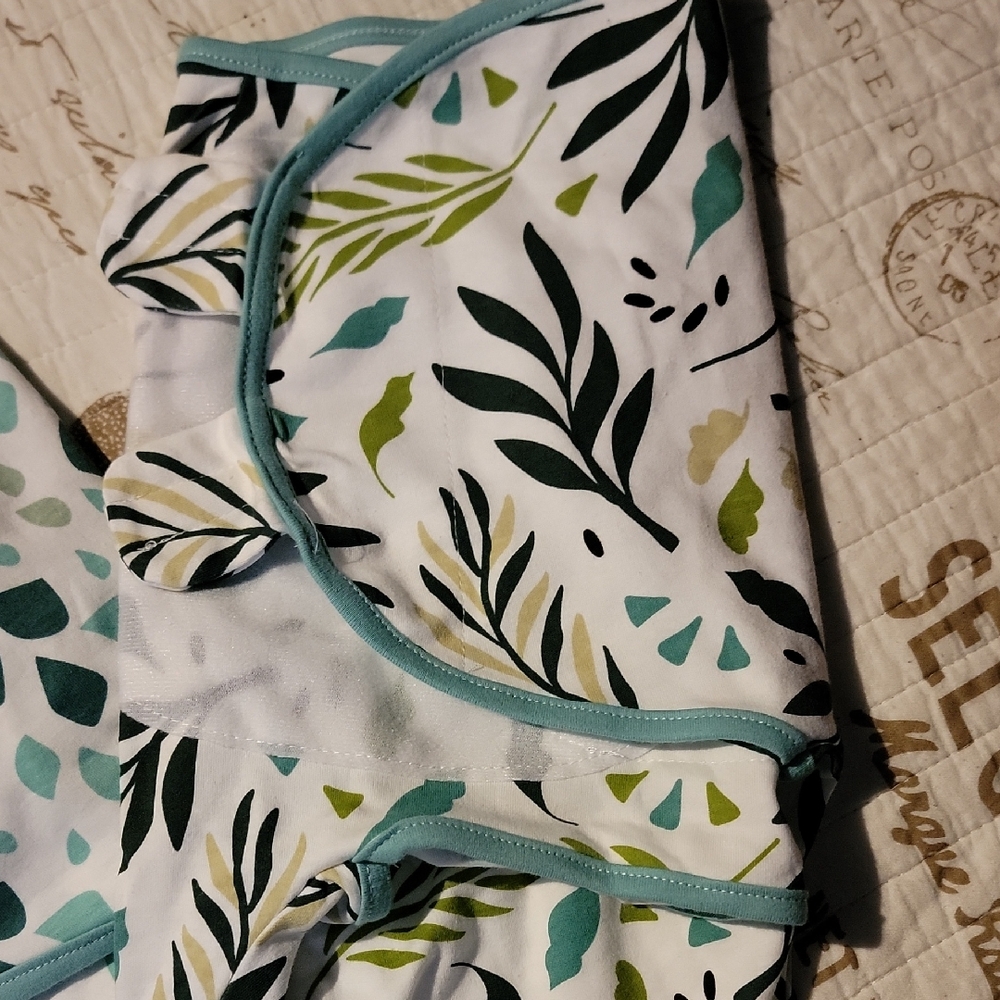 Baby Essentials Leafy Swaddle Blanket